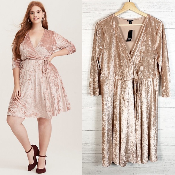 torrid Dresses & Skirts - Torrid • NWT Blush Crushed Velvet Wrap Dress 2X